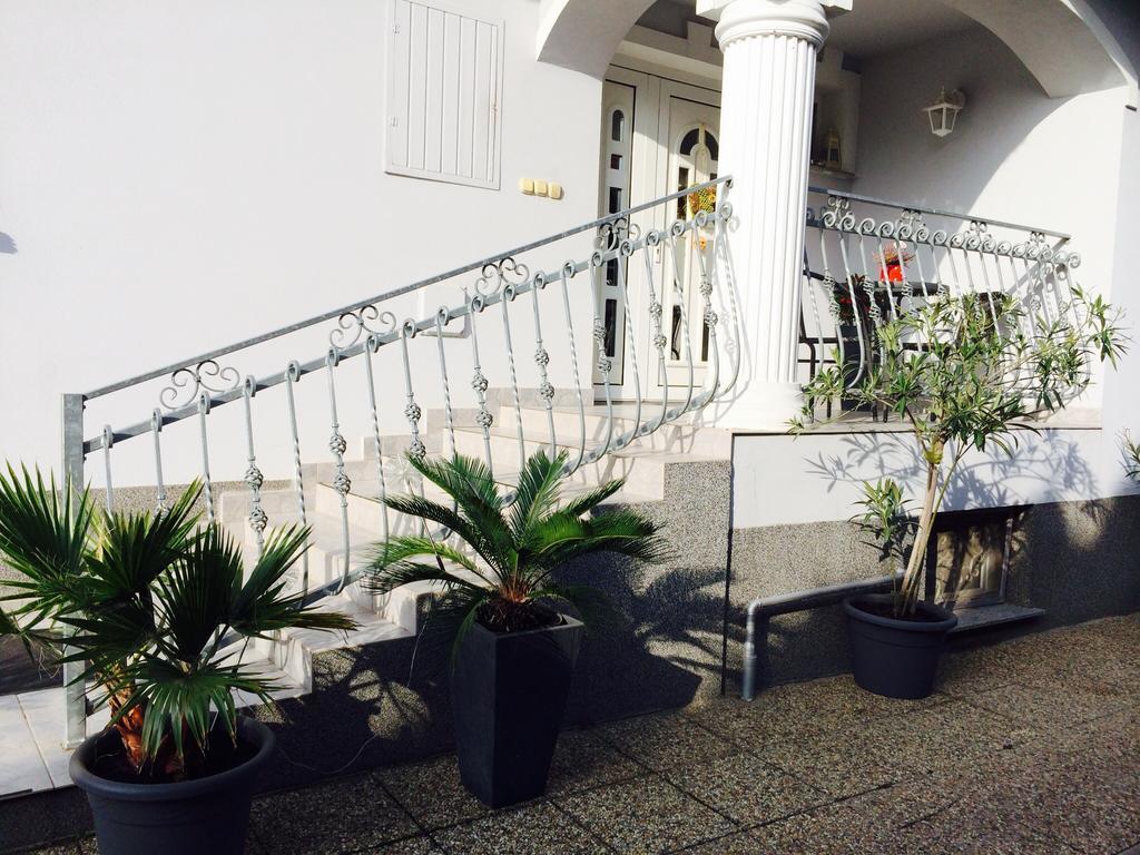 Judit Vendégház Buk Exterior foto