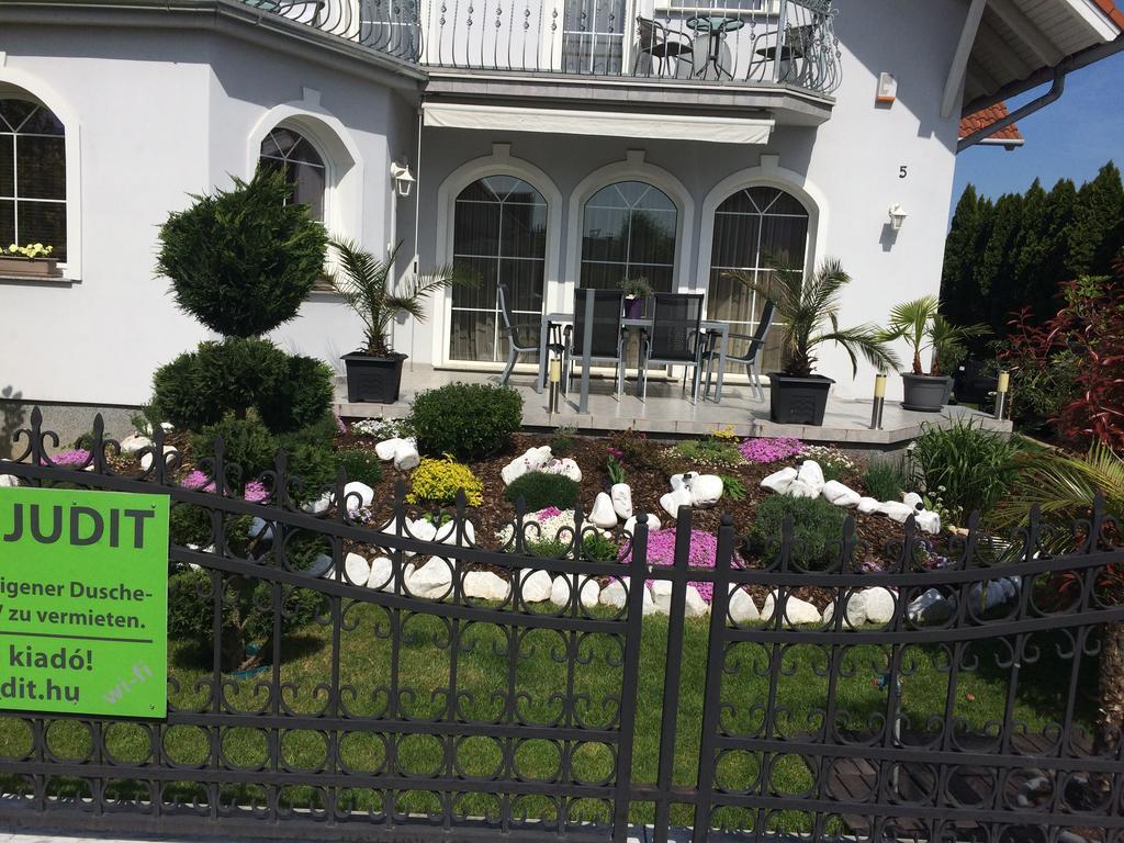 Judit Vendégház Buk Exterior foto